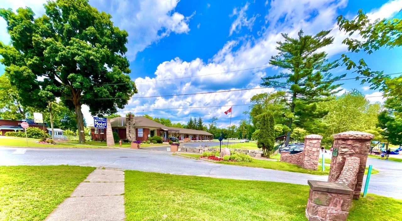 Park Place Motel & Suites Tweed Εξωτερικό φωτογραφία