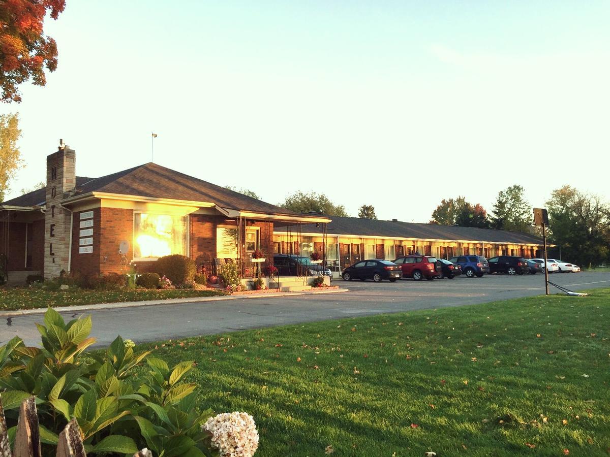 Park Place Motel & Suites Tweed Εξωτερικό φωτογραφία